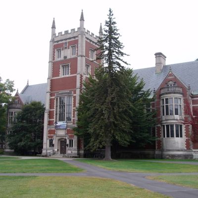 Image of $Bowdoin College campus