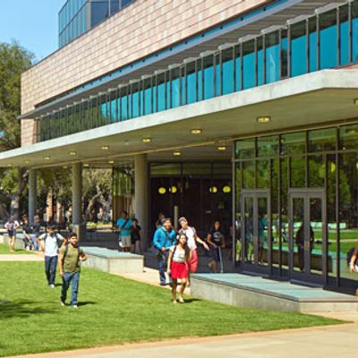 Image of $Harvey Mudd College campus